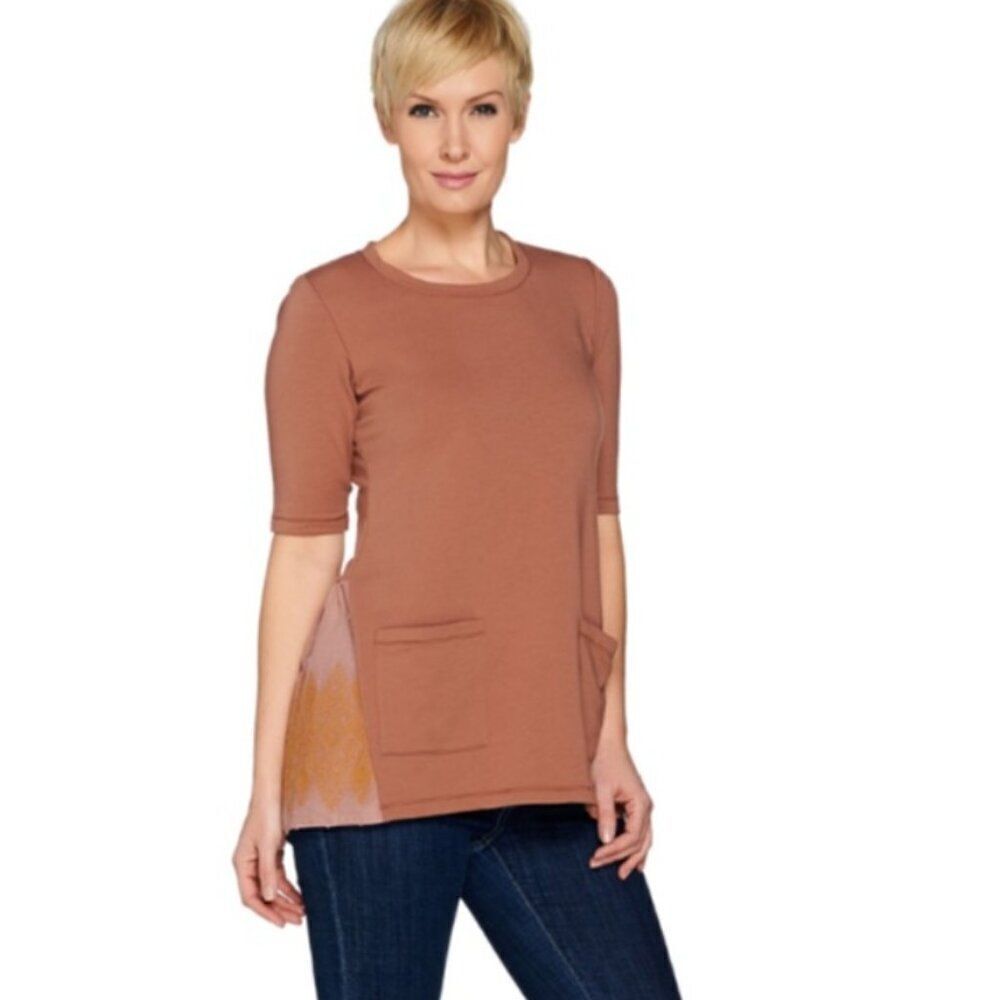 New LOGO by Lori Goldstein Top w/ Woven Embroidered Back Panel | Size M